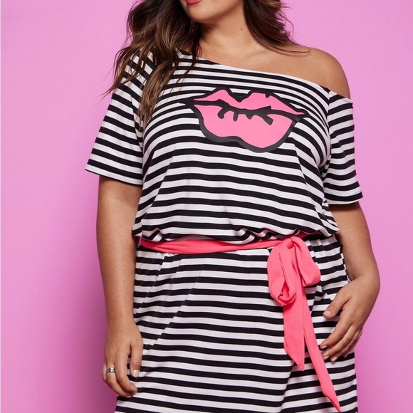 Plus Size - Betsey Johnson Off Shoulder Dress - Picture 1 of 8